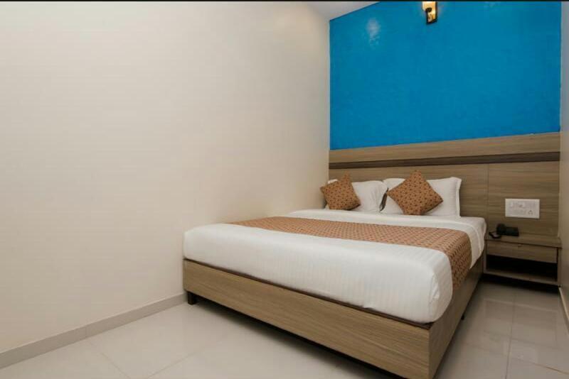 Hotel Time Gold Near Domestics Airport Mumbai Exterior photo